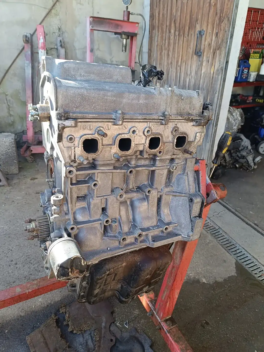 Motore sul cavalletto